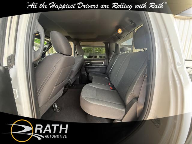 2024 Ram 1500 Classic Warlock Crew Cab 4x4 5'7" Box