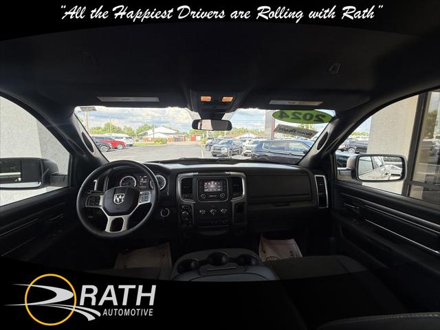 2024 Ram 1500 Classic Warlock Crew Cab 4x4 5'7" Box