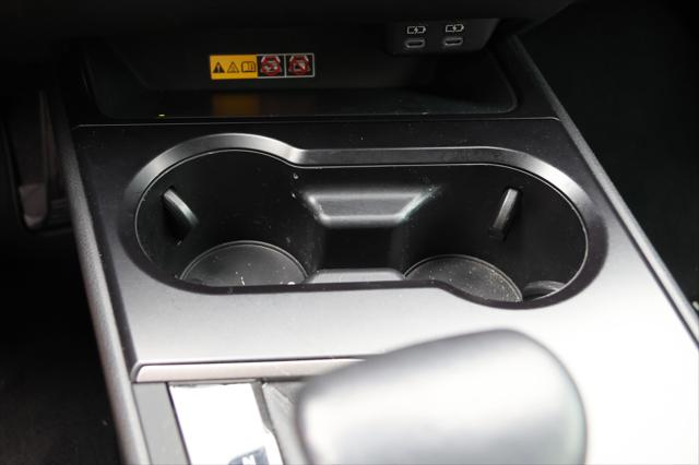 2024 Lexus UX 250h Premium