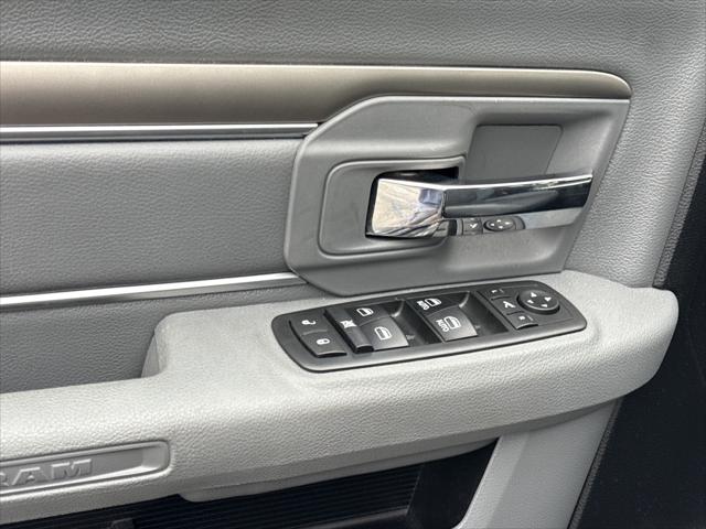 2018 Ram 1500 Big Horn Crew Cab 4x2 5'7" Box