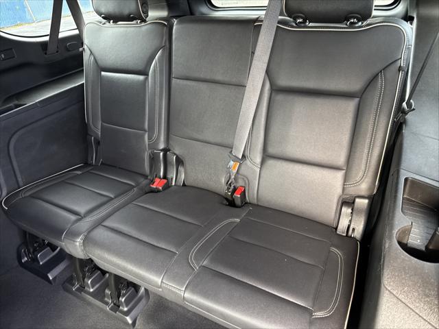 2023 Chevrolet Suburban 2WD Premier