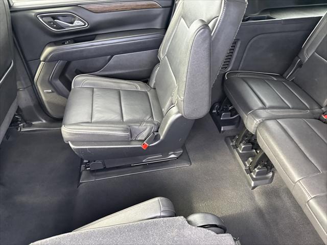 2023 Chevrolet Suburban 2WD Premier