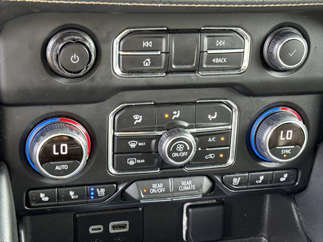 2023 Chevrolet Suburban 2WD Premier