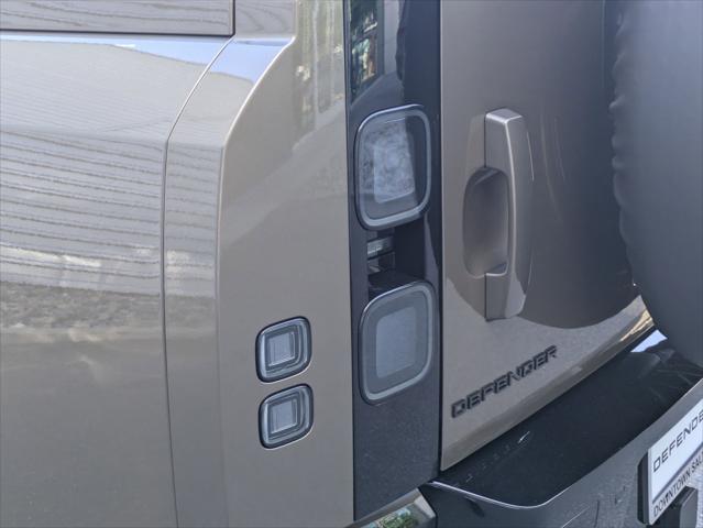 2026 Land Rover Defender P300 S
