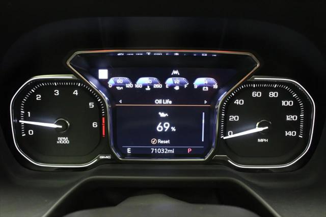 2021 GMC Yukon XL 2WD SLT