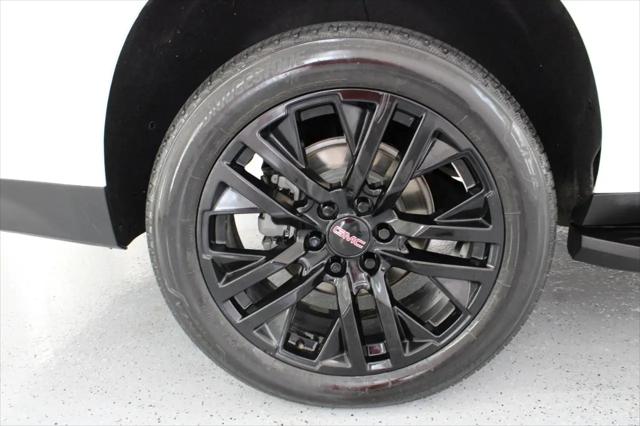 2021 GMC Yukon XL 2WD SLT