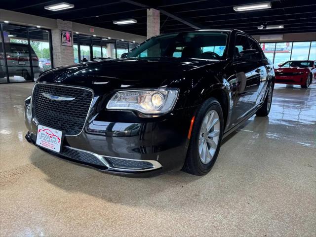 2022 Chrysler 300 Touring