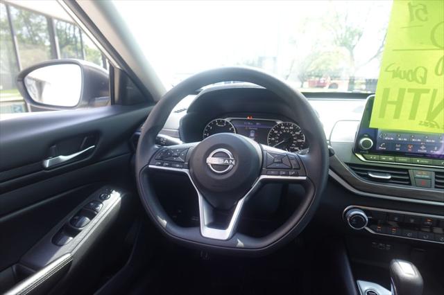 2024 Nissan Altima SV FWD