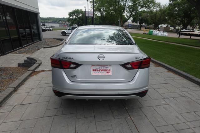 2024 Nissan Altima SV FWD