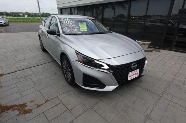 2024 Nissan Altima SV FWD