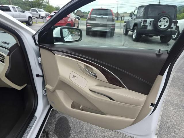 2014 Buick LaCrosse Leather Group