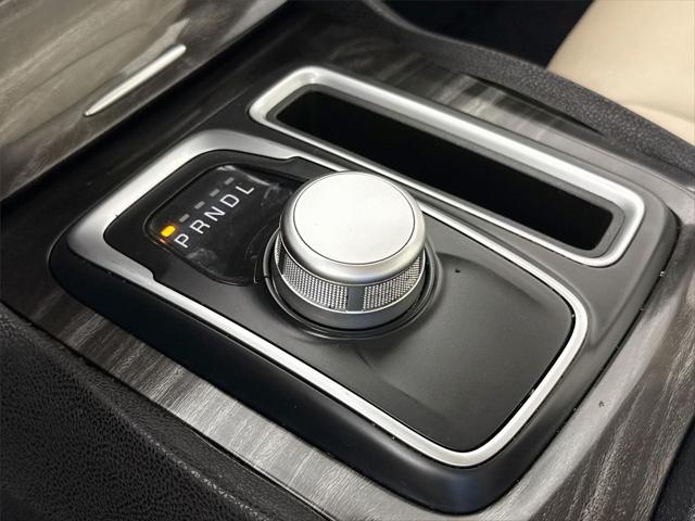 2015 Chrysler 300 Limited