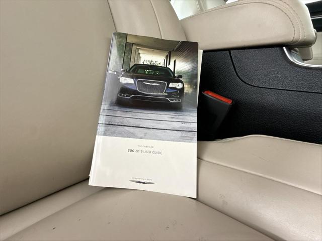 2015 Chrysler 300 Limited