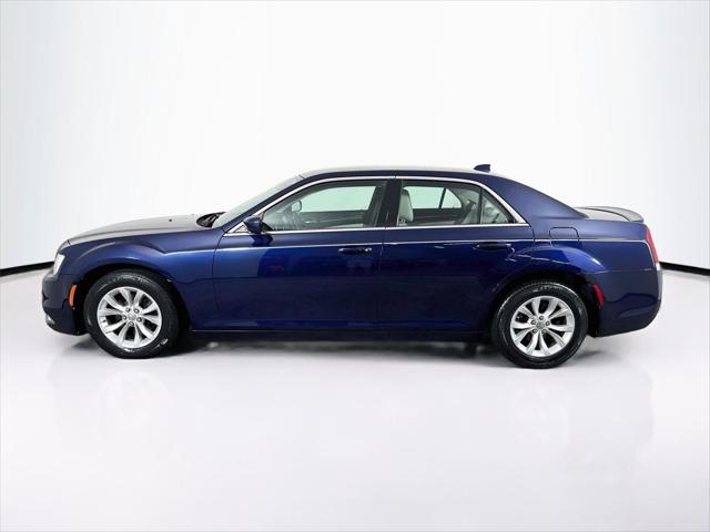 2015 Chrysler 300 Limited