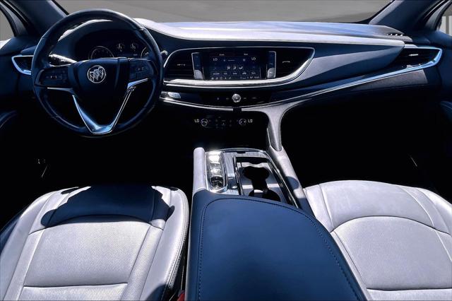 2023 Buick Enclave Essence AWD