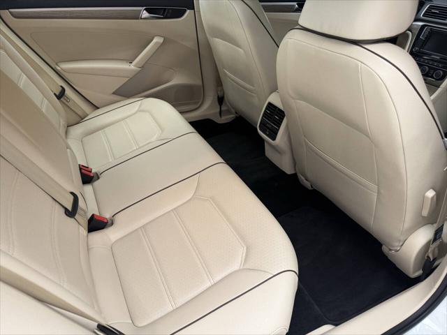 2017 Volkswagen Passat 1.8T SE