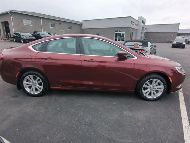 2016 Chrysler 200 Limited Platinum