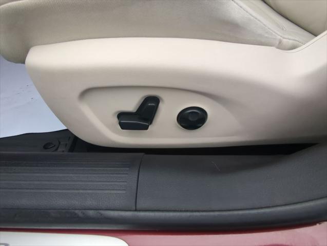 2016 Chrysler 200 Limited Platinum