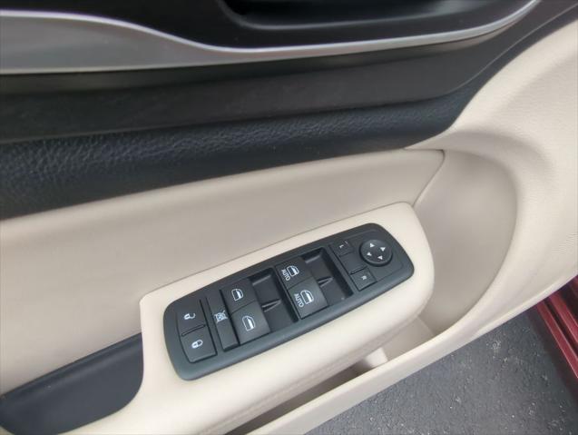 2016 Chrysler 200 Limited Platinum