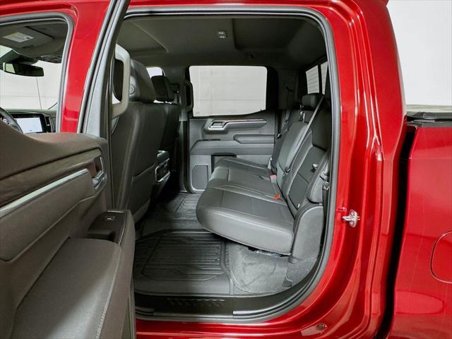 2026 GMC Sierra 1500 Crew Cab, Short Bed, SLT, RWD