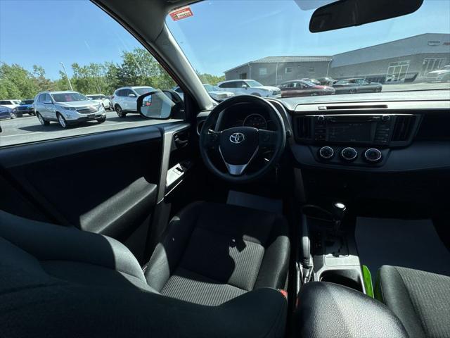 2016 Toyota RAV4 LE
