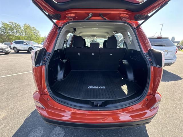 2016 Toyota RAV4 LE