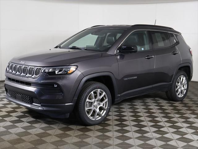 2023 Jeep Compass Latitude Lux FWD