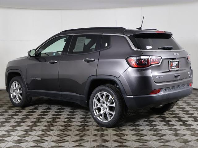 2023 Jeep Compass Latitude Lux FWD