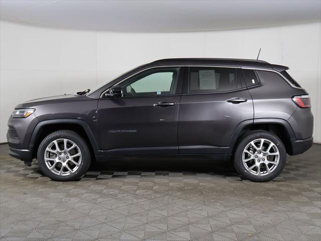 2023 Jeep Compass Latitude Lux FWD
