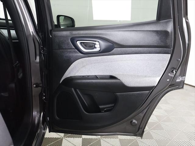 2023 Jeep Compass Latitude Lux FWD