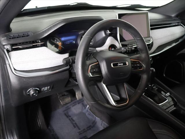 2023 Jeep Compass Latitude Lux FWD