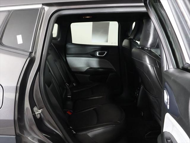 2023 Jeep Compass Latitude Lux FWD