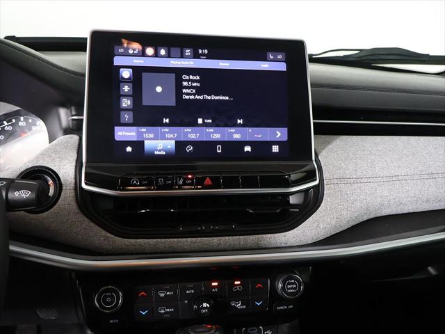 2023 Jeep Compass Latitude Lux FWD