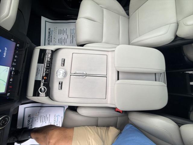 2025 Lincoln Navigator Reserve L