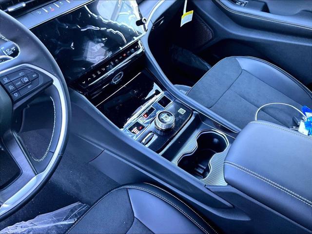 2026 Jeep Grand Cherokee L Altitude 4x4