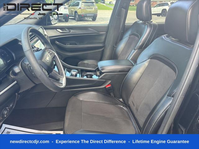 2023 Jeep Grand Cherokee L Altitude 4x4