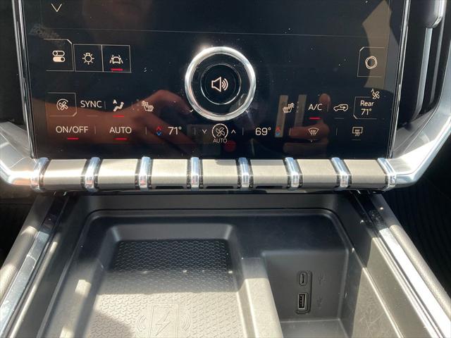 2025 GMC Acadia AWD Elevation