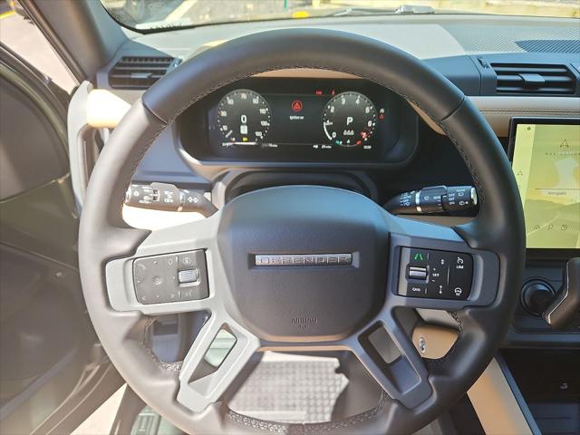 2026 Land Rover Defender P400 X-Dynamic SE