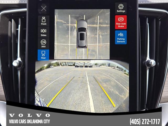 2026 Volvo XC90 Plus, B6 AWD Gas (mild hybrid), Gasoline, Bright, 6 Seats