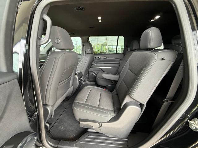 2025 Chevrolet Traverse FWD LT