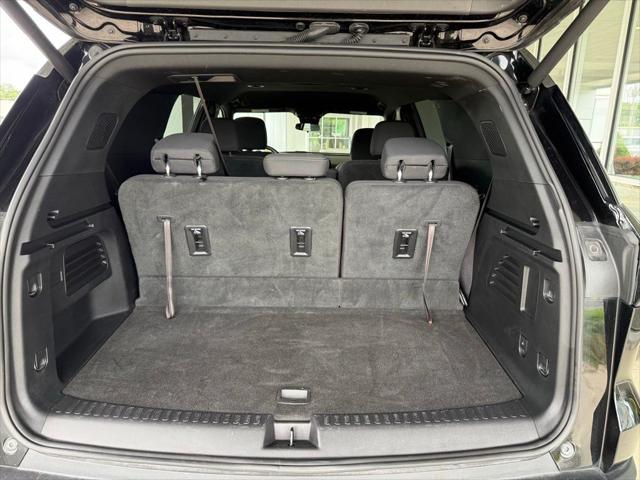 2025 Chevrolet Traverse FWD LT