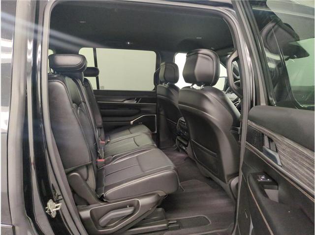 2024 Jeep Wagoneer Series II 4x2