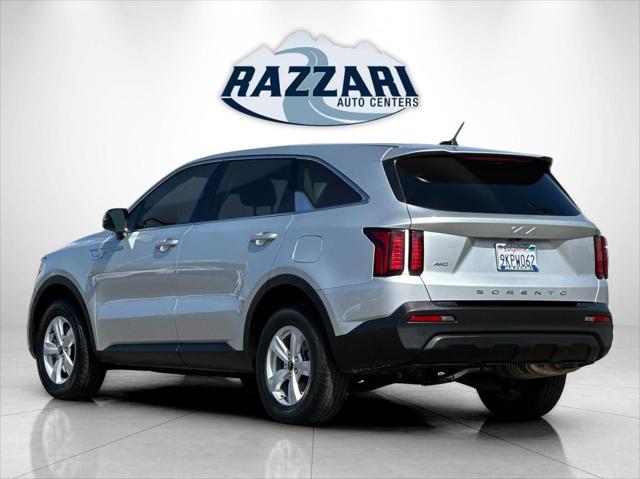 2022 Kia Sorento LX