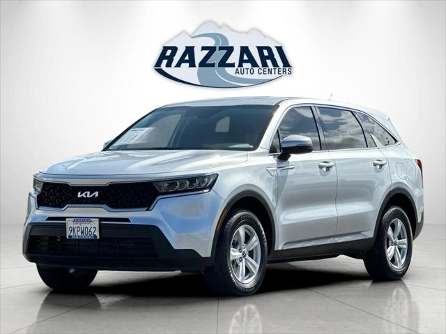 2022 Kia Sorento LX