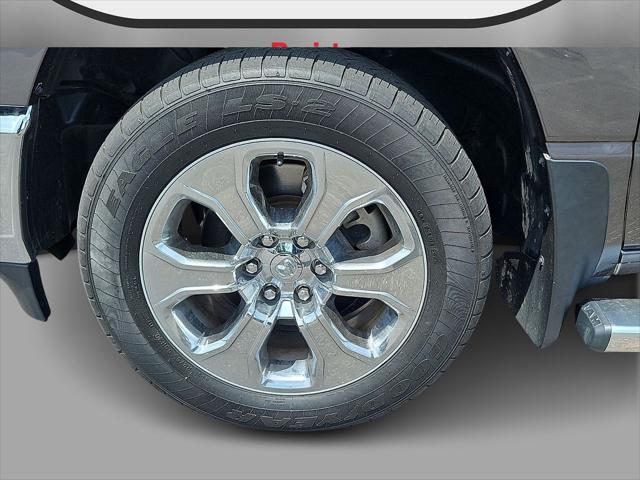 2022 Ram 1500 Big Horn Crew Cab 4x4 5'7" Box
