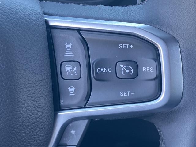 2025 Ram 1500 Big Horn Crew Cab 4x4 5'7" Box