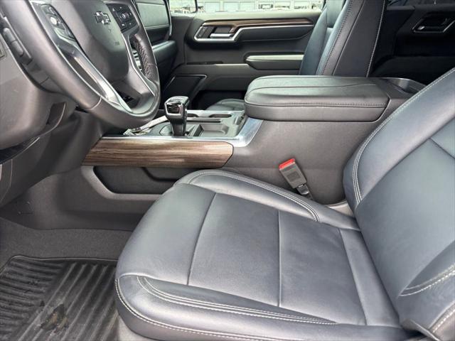 2023 Chevrolet Silverado 1500 4WD Crew Cab Short Bed RST