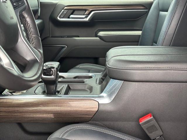 2023 Chevrolet Silverado 1500 4WD Crew Cab Short Bed RST