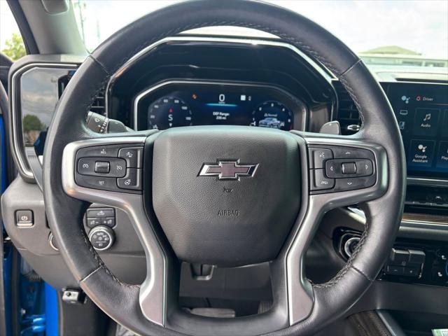 2023 Chevrolet Silverado 1500 4WD Crew Cab Short Bed RST