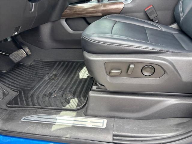 2023 Chevrolet Silverado 1500 4WD Crew Cab Short Bed RST
